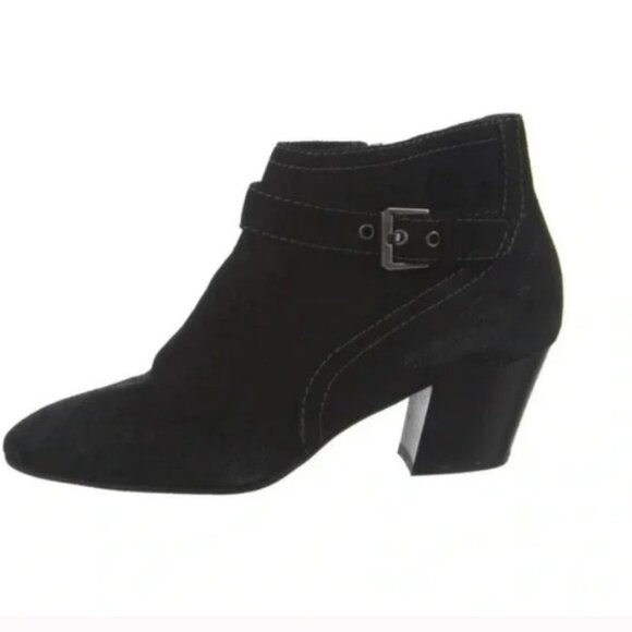 Aquatalia Shoes - Aquatalia Black Suede Semi Pointed Zip Closure Ankle Booties Boots Size 8.5